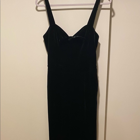 Abercrombie & Fitch Black Velvet Jumpsuit size Medium - Picture 3 of 7